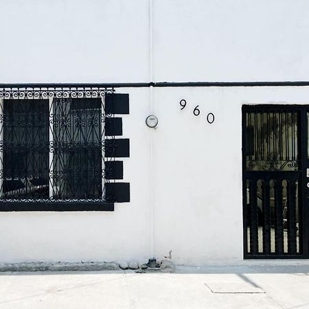 Dgm Lofts Mty Mn 960 F Centro Cerca De Todo Apartman Monterrey Kültér fotó